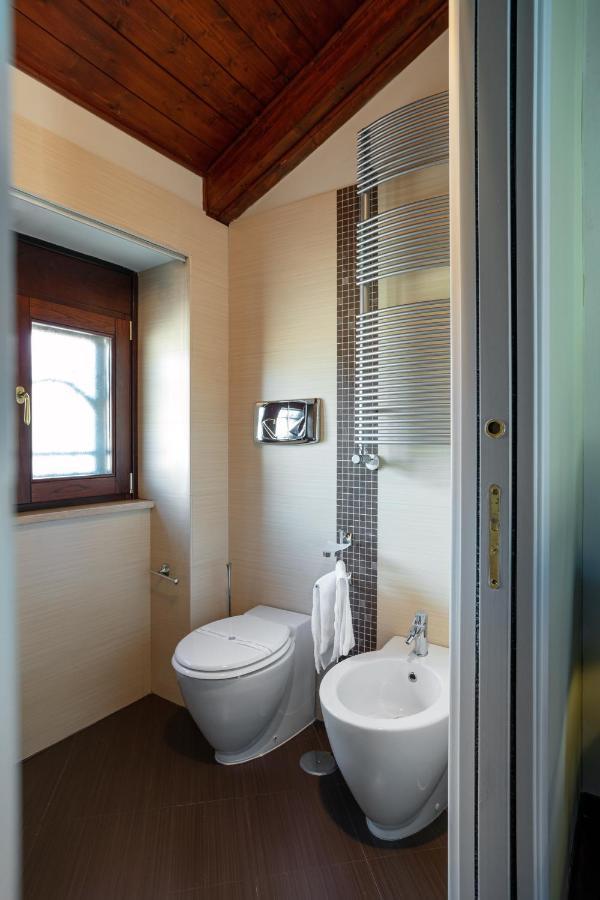 Pavean Suites Frattaminore Exterior foto